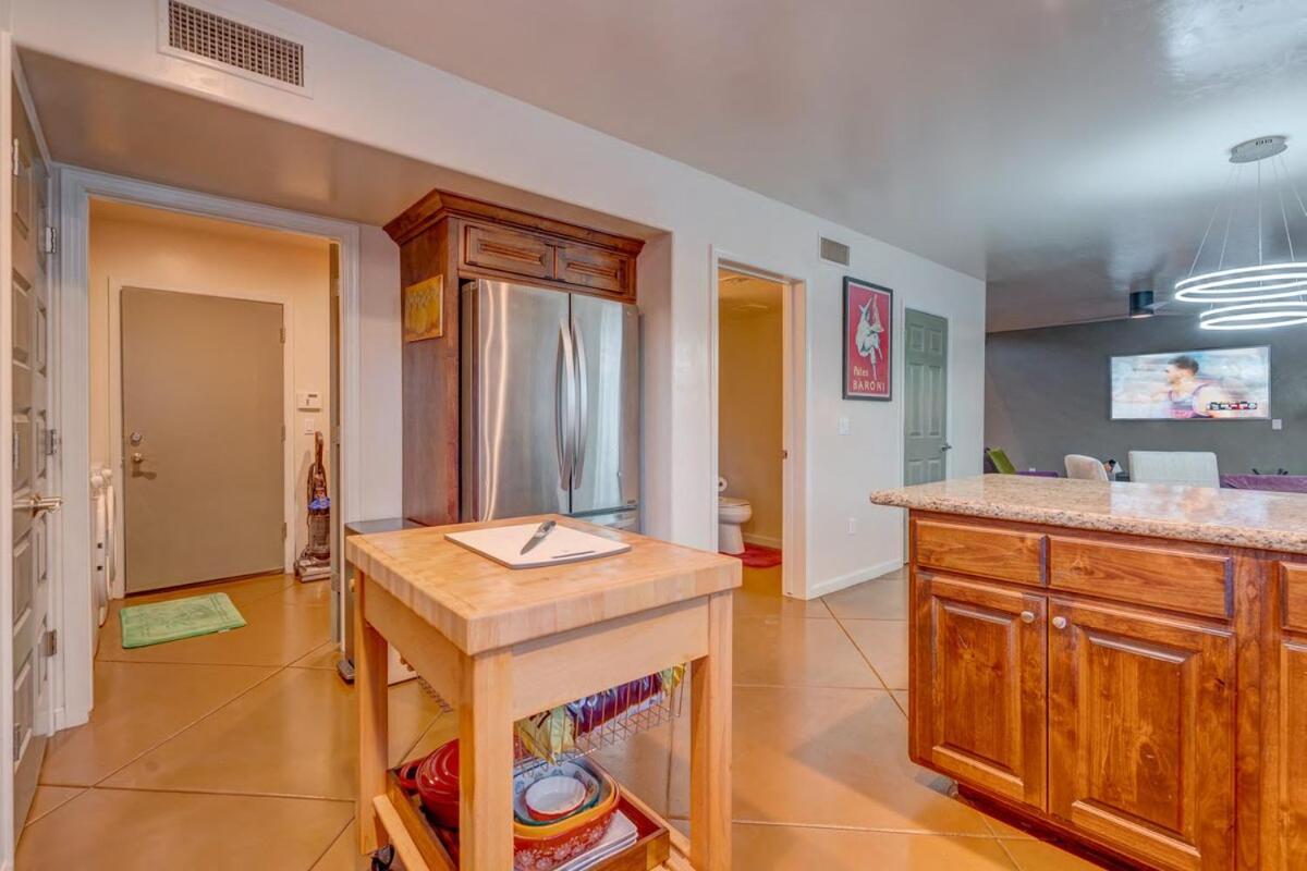 Stunning, Stylish Getaway Close To Everything! Tucson